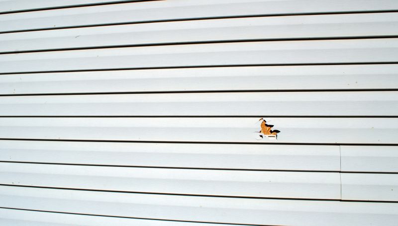 Crack Repair on Vinyl Siding